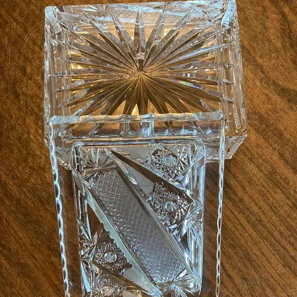 Bohemian Czech Vintage Crystal Cover Dish/Box - Picture 8 of 8